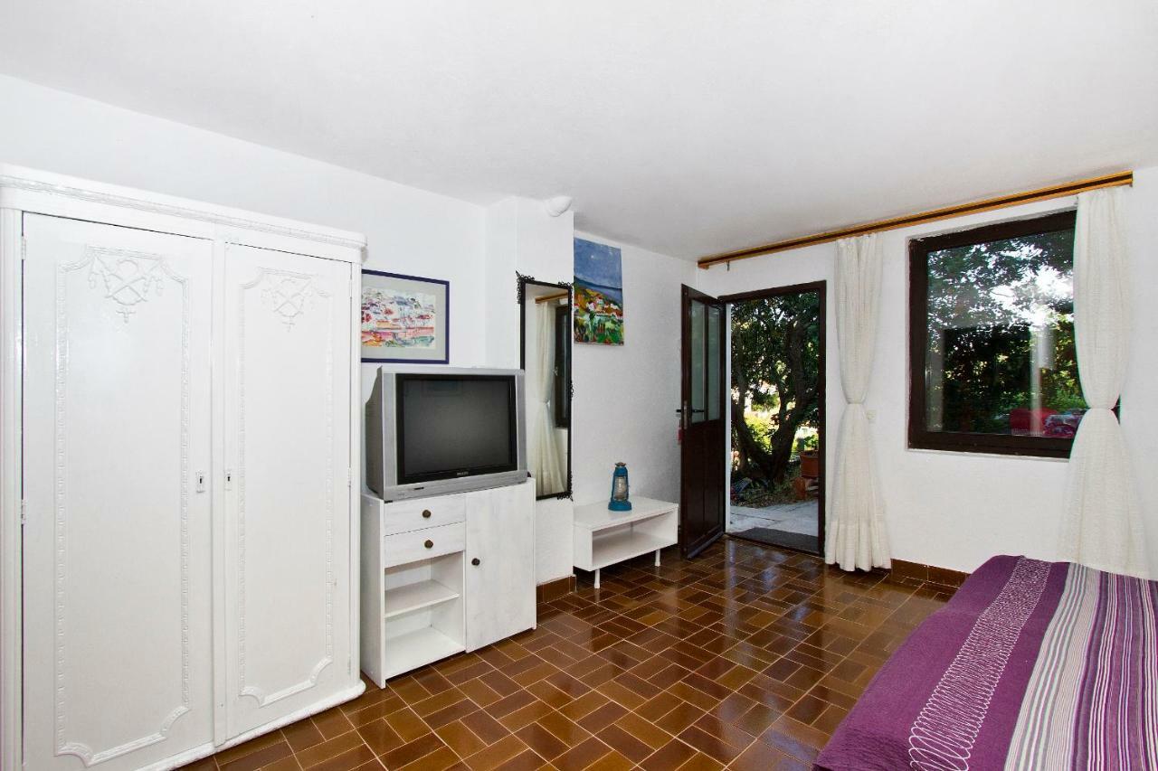Apartments Maestro Stomorska Ngoại thất bức ảnh